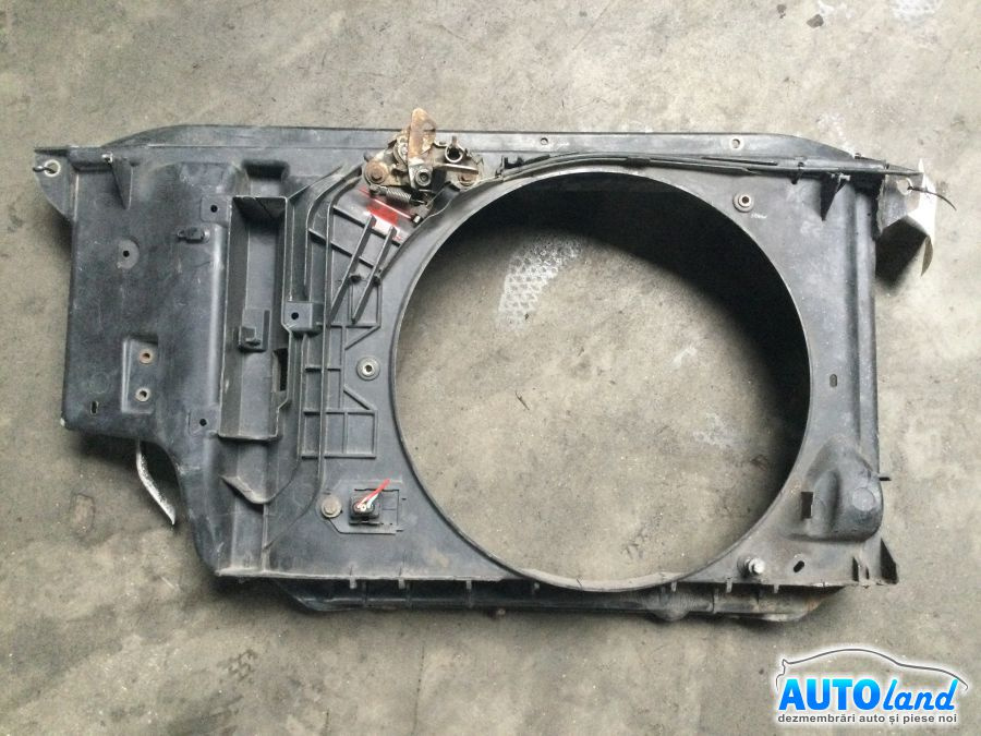 Trager Calandru Panou Fata Peugeot 206 hatchback 2A/C 1998