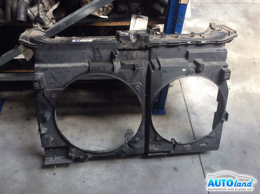 Trager Calandru Panou Fata Peugeot 807 E 2002