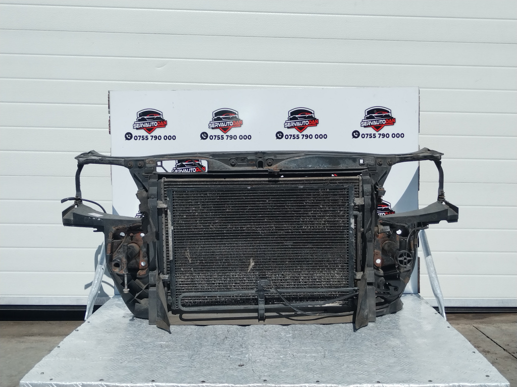 Trager complet Audi A4 (2004-2008) [8EC, B7] 1.9 Motorina 2007, ELECTROVENTILATOR / RADIATOR APA / RADIATOR CLIMA / TEAVA RACIRE ULEI / 8E0260401Q