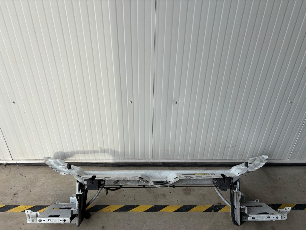Trager fata Land rover discovery V