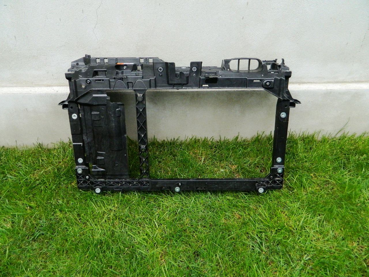 Trager Ford Fiesta Model 2009-2015 cod C1BB-A16E146-AC