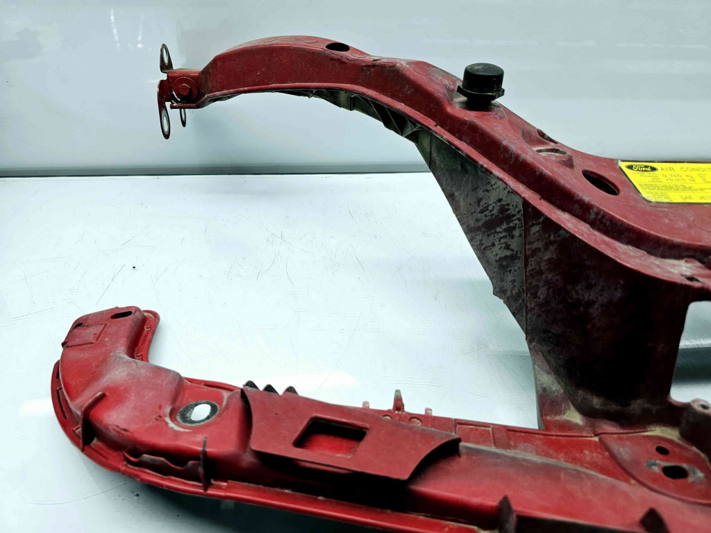 Trager Ford Focus 1 [Fabr 1998-2005] OEM