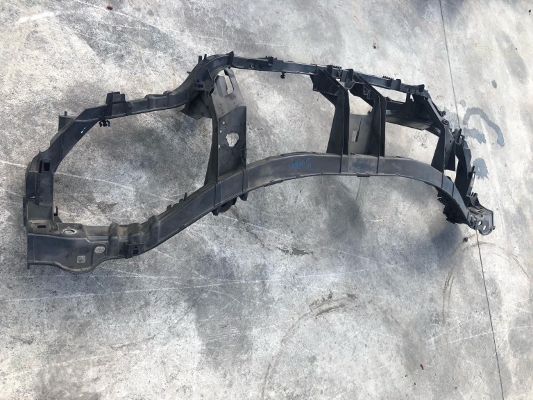 Trager ford s-max 6m21-8b041