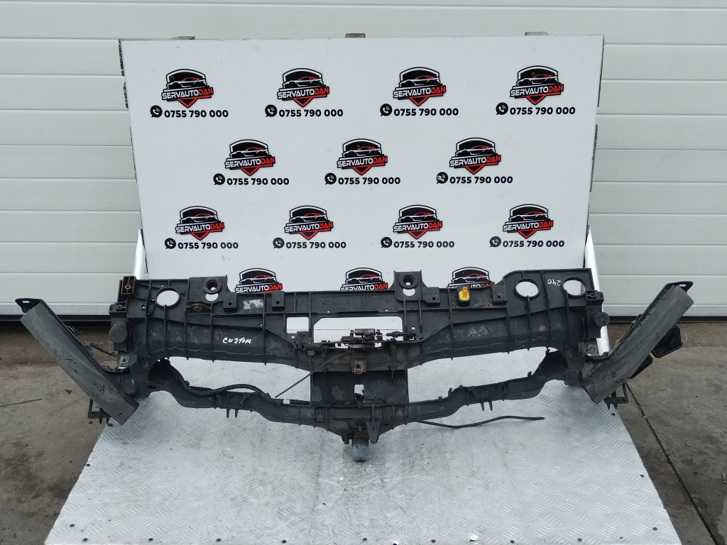 Trager Ford Transit 7 (2006->) 2.2 Motorina 2014, BK21-8B041-AF