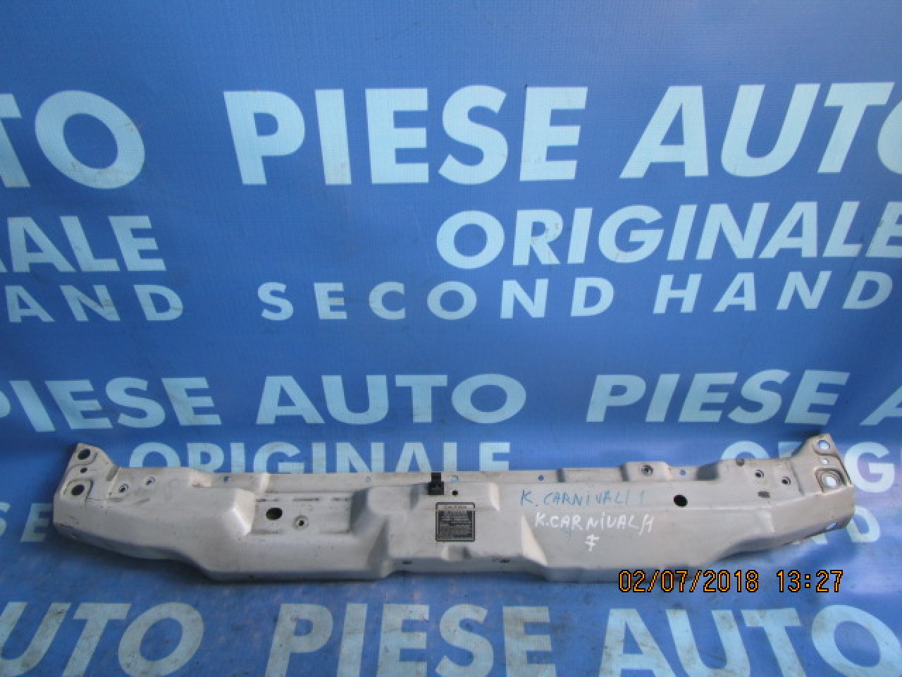 Trager Kia Carnival 2002