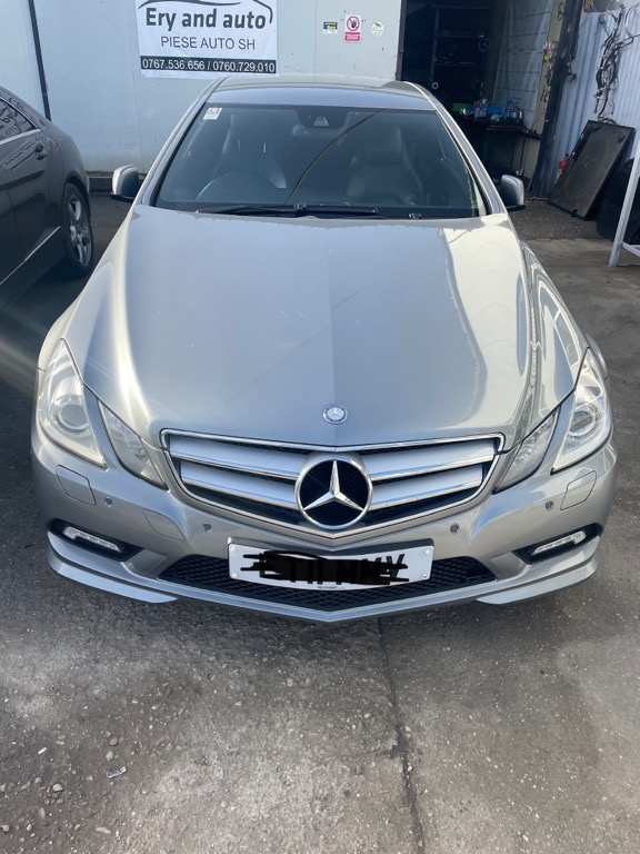 Trager Mercedes e class coupe w207