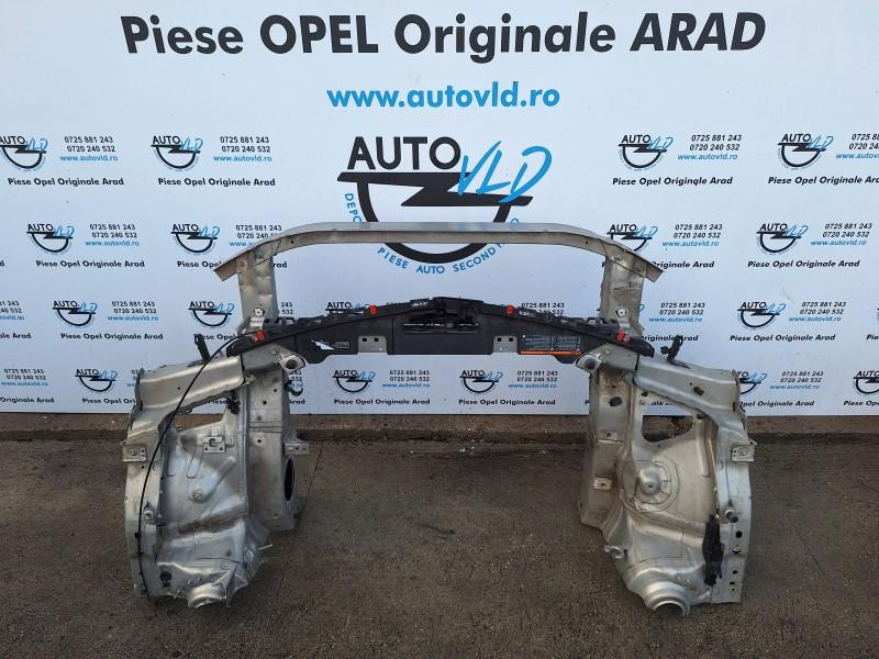 Trager Opel Insignia A 2008-2013