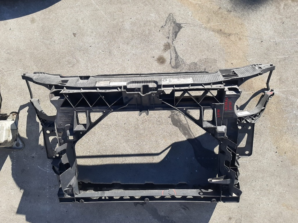 Trager panou frontal 1.4 tdi cfw seat ibiza 6j 6j0805588 -cu defect