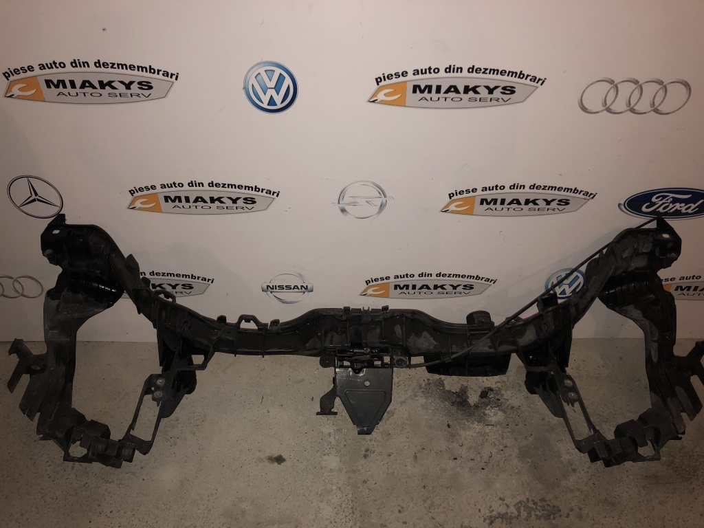 Trager (panou frontal) Mercedes A169