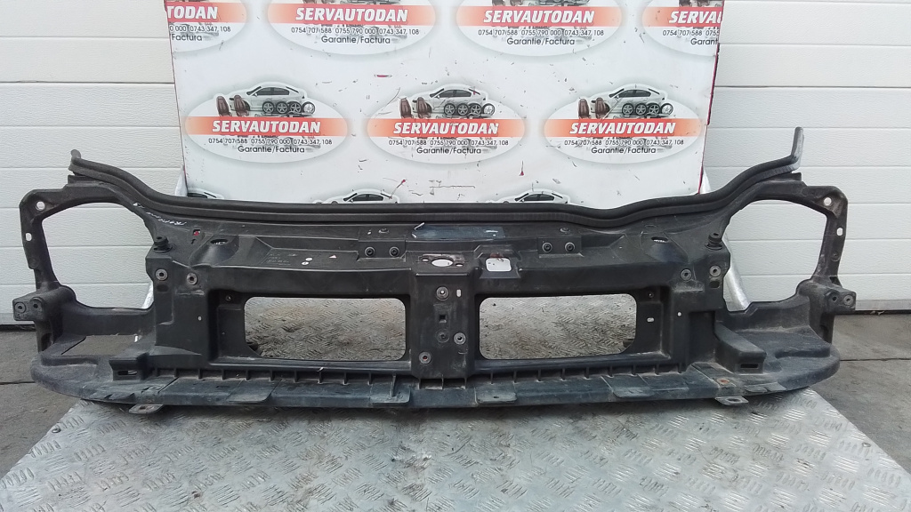 Trager Renault Trafic 2 (2001->) 2.0 Motorina 2011