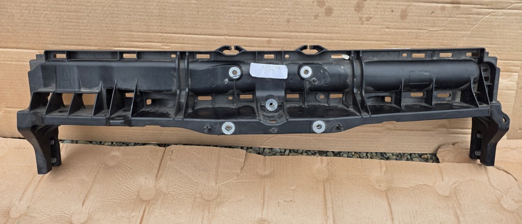 Trager / Suport radiatoare Toyota Yaris 2020 2021 2022 2023
