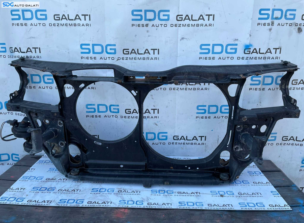 Trager Trager Panou Frontal Calandru Audi A4 B5 FL Facelift 1997 - 2001 [2224]