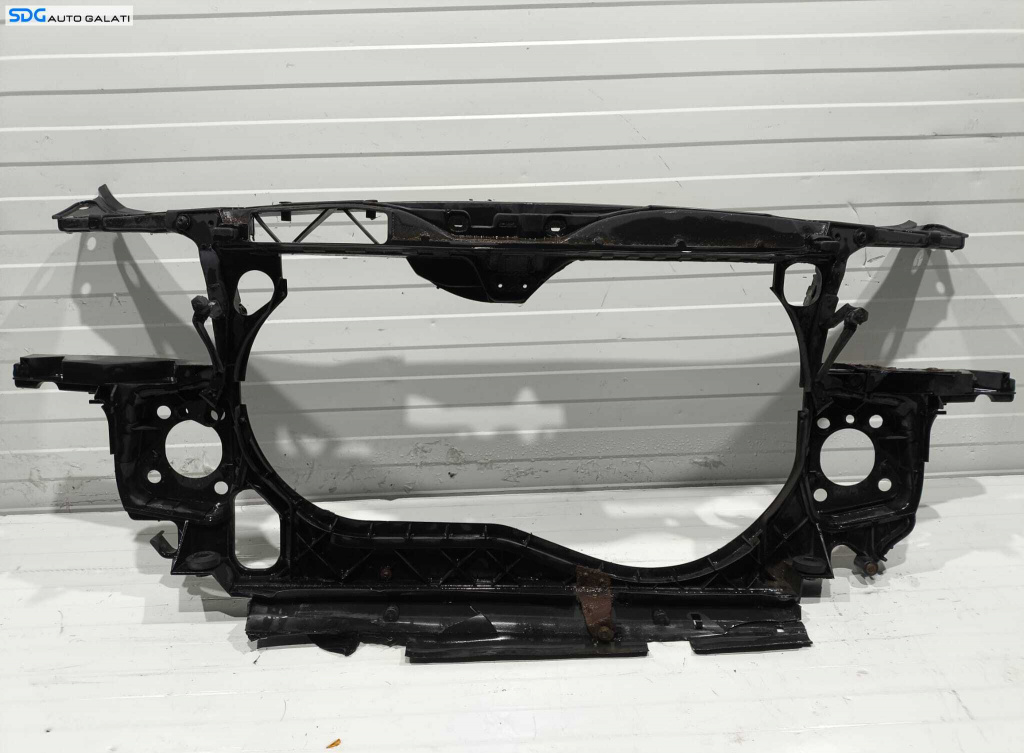 Trager Trager Panou Frontal Calandru Suport Radiatoare Audi A4 B6 1.9 TDI 2001 - 2005 Cod 8E0805594 [L2297]