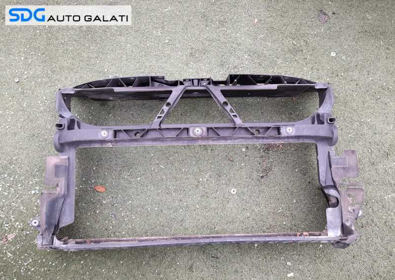 Trager Trager Panou Frontal Calandru VW Phaeton 2002 - 2007 Cod 3D0805588C