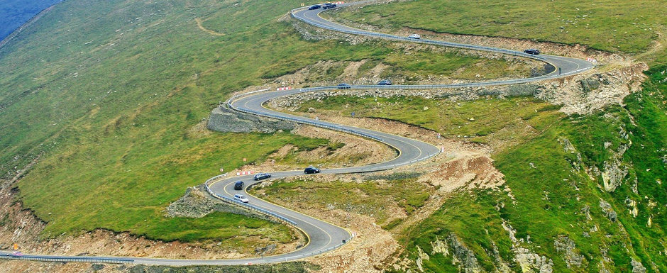 Transalpina a fost redeschisa circulatiei. Sunt totusi cateva RESTRICTII pe cea mai inalta sosea din tara