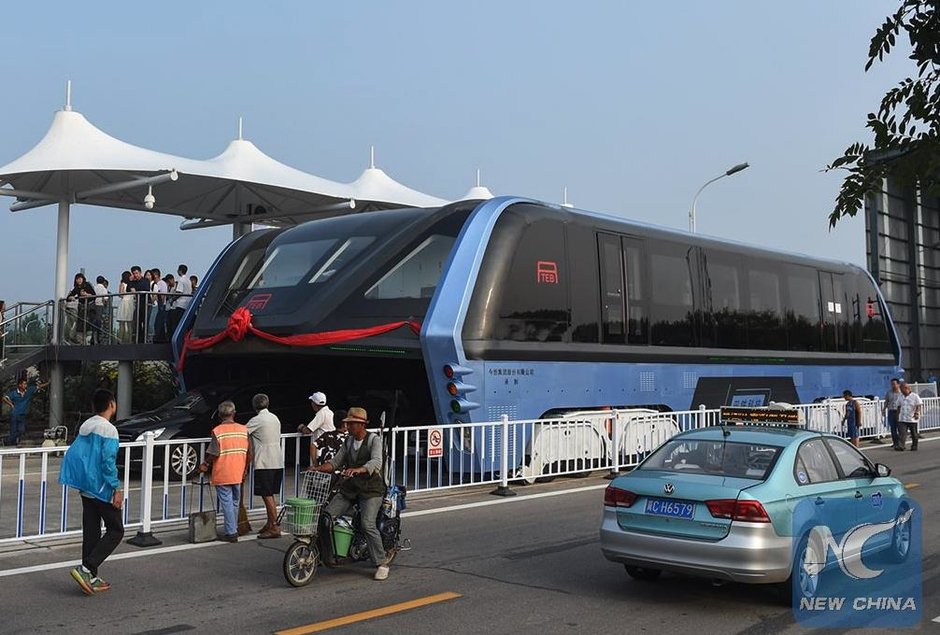 Transit Elevated Bus