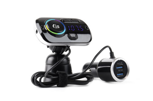Transmițător Fm Bluetooth Cu încărcător 2,4a + Qc 3.0 Bt-03 Amio 02497