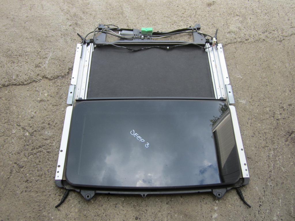 TRAPA ELECTRICA CU MOTORAS JEEP GRAND CHEROKEE 3 4x4 FAB. 2006 - 2011 ⭐⭐⭐⭐⭐