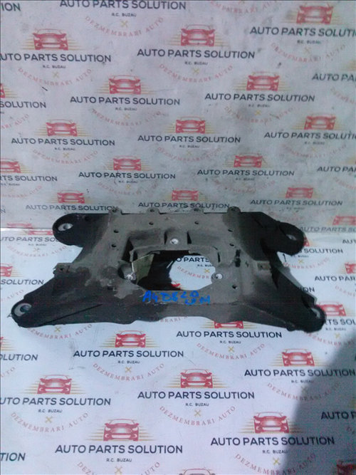 Traversa cutie de viteze AUDI A4 B8 2.0 TDI an fabr. 2011