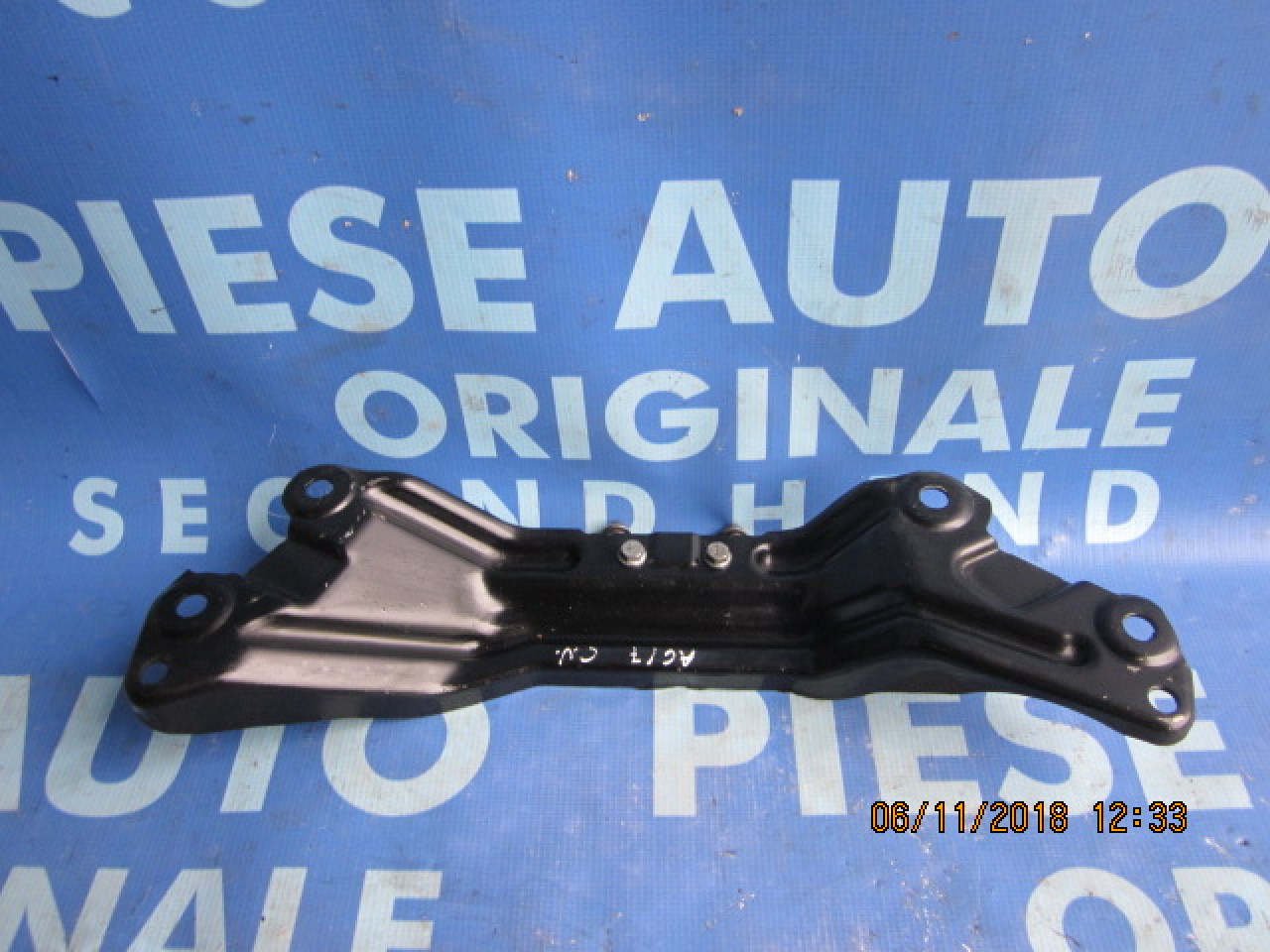 Traversa cutie viteze Audi A6 C6 3.0tdi Quattro; 4F0253071A