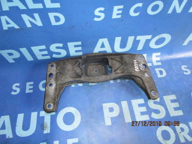 Traversa cutie viteze BMW E60 525d 2.5d M57N ;13992010