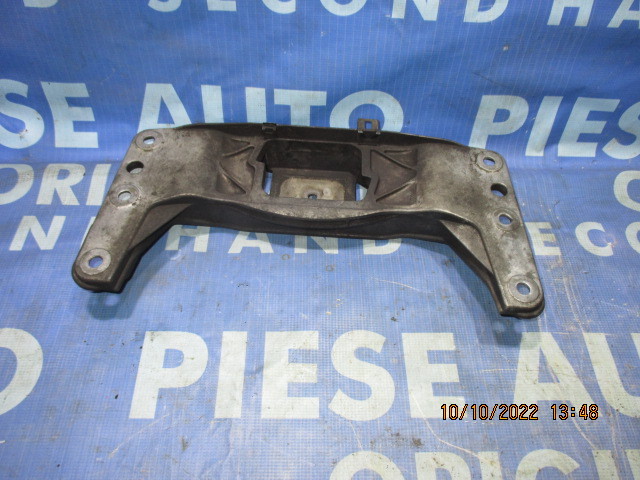 Traversa cutie viteze BMW E60 530d; 6761106