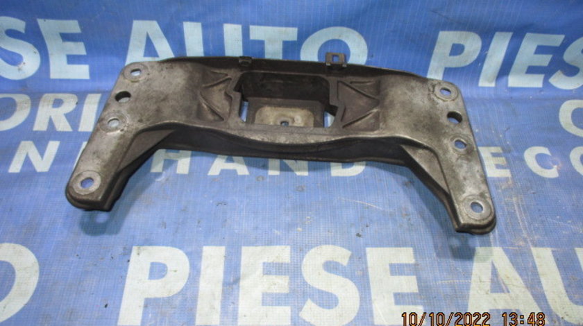 Traversa cutie viteze BMW E60 530d; 6761106