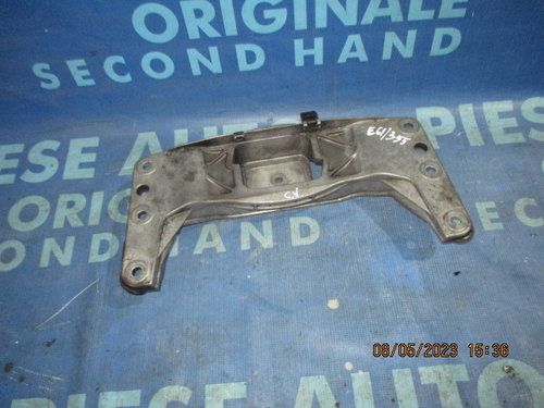 Traversa cutie viteze BMW E61 535d 3.0d M57N D4; 6761106
