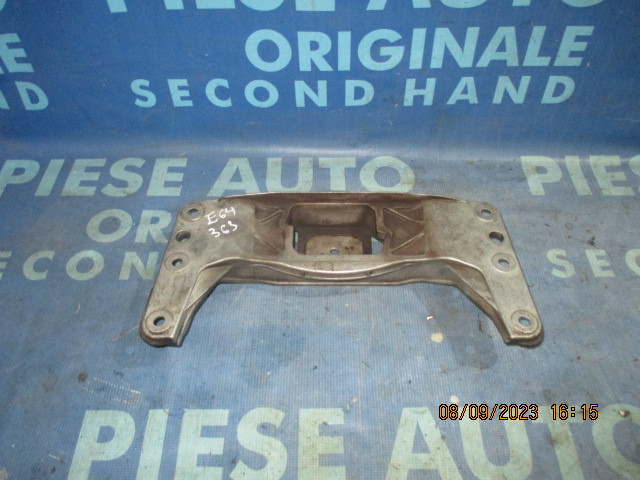 Traversa cutie viteze BMW E64 635d 3.0d; 6761106