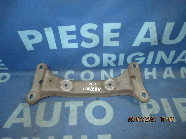 Traversa cutie viteze BMW E87 120d 2.0d;  6760300