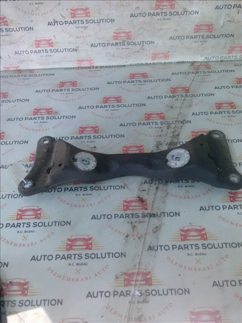 Traversa cutie viteze BMW E90 2.0 D an fabr. 2008