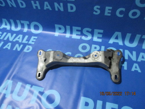 Traversa cutie viteze BMW E90 320i; 6771064