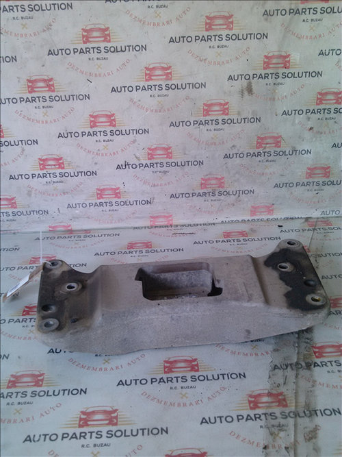 Traversa cutie viteze BMW F10 3.0 D an fabr. 2011