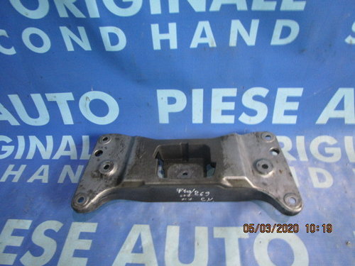 Traversa cutie viteze BMW F10 520d 2.0d N47D20C; 6781222