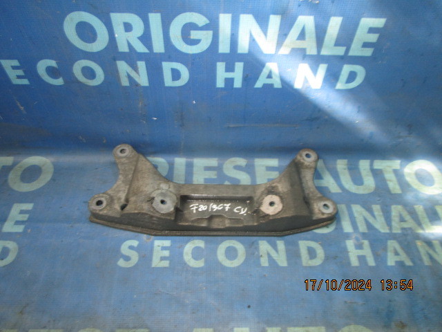 Traversa cutie viteze BMW F20 116i 1.6i N13B16A; 6788826