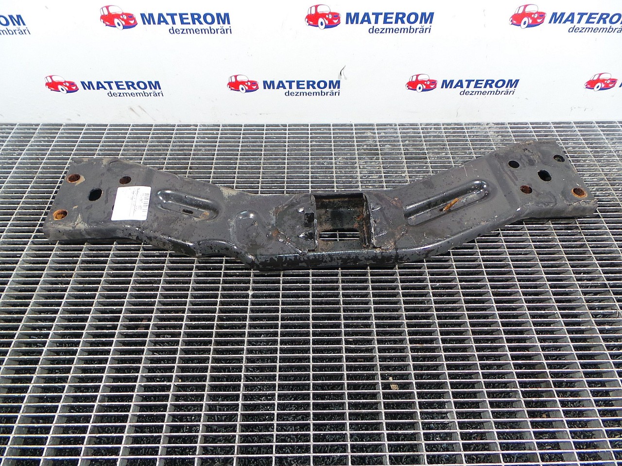 TRAVERSA INFERIOARA JEEP CHEROKEE CHEROKEE 3.7 INJ - (2003 2008)