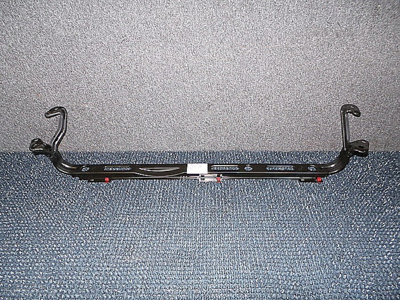 TRAVERSA INFERIOARA VOLVO V50 V50 2.0 D - (2004 2010)
