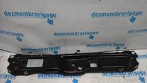 Traversa intre faruri Opel Corsa C (2000-)