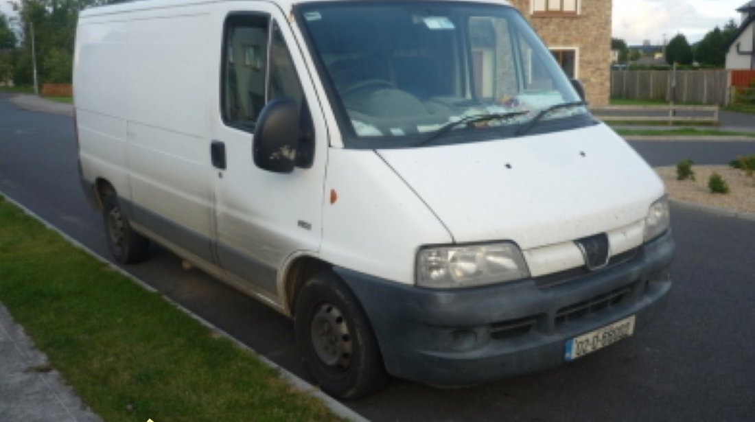 Traversa radiatoare Peugeot Boxer an 2002 dezmembrari Peugeot Boxer