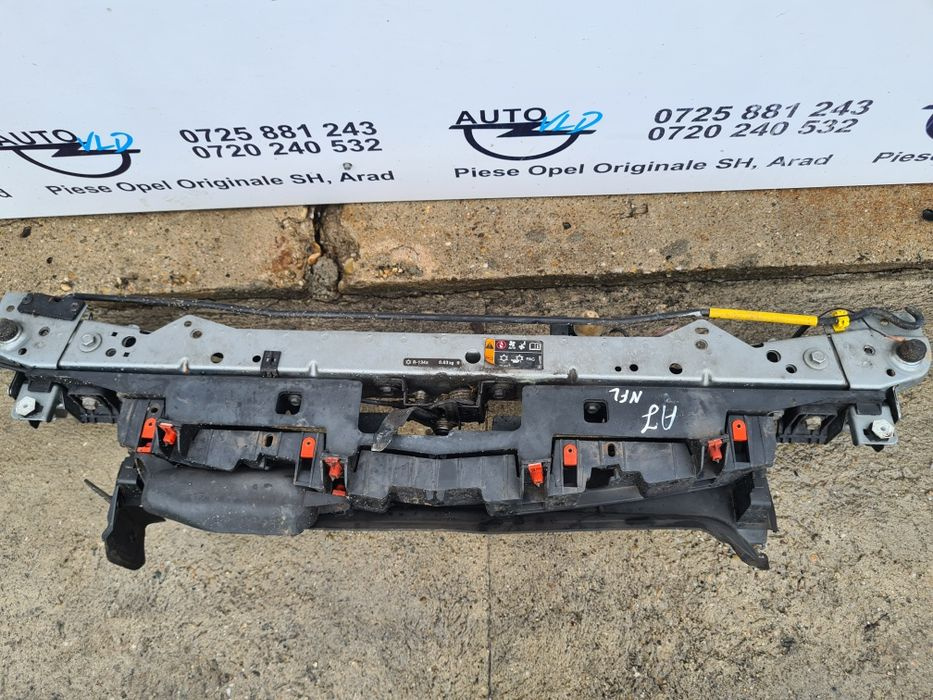 Traversa superioara centrala trager mijloc capota Opel Astra J