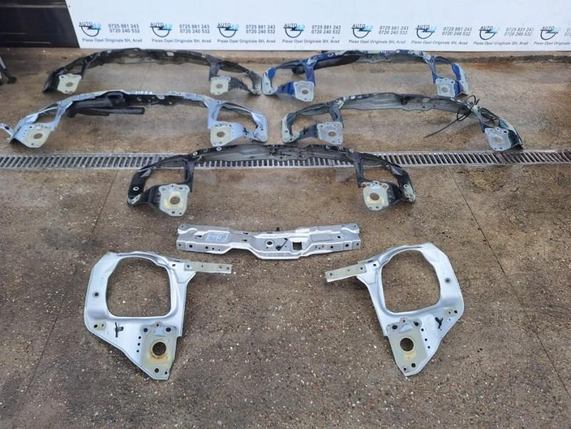 Traversa superioara cu ochelari faruri Opel Meriva A 2003-2010