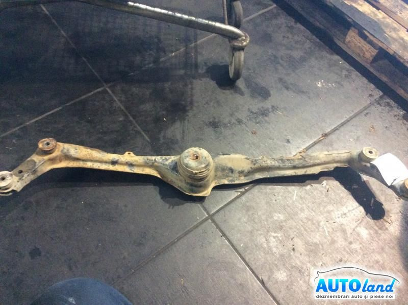 Traversa Superioara Inferioara 1.4 Benzina Volkswagen GOLF III 1H1 1991-1997