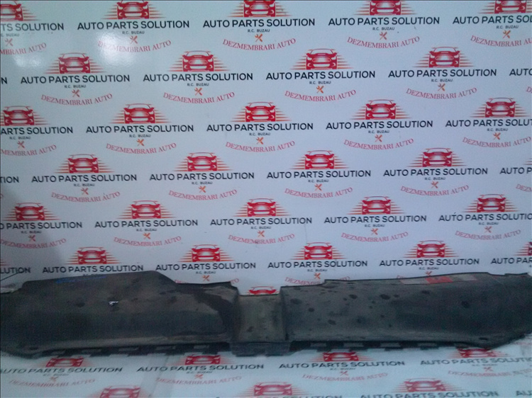 Traversa superioara radiatoare AUDI A4 B8 2.0 TDI an fabr. 2010