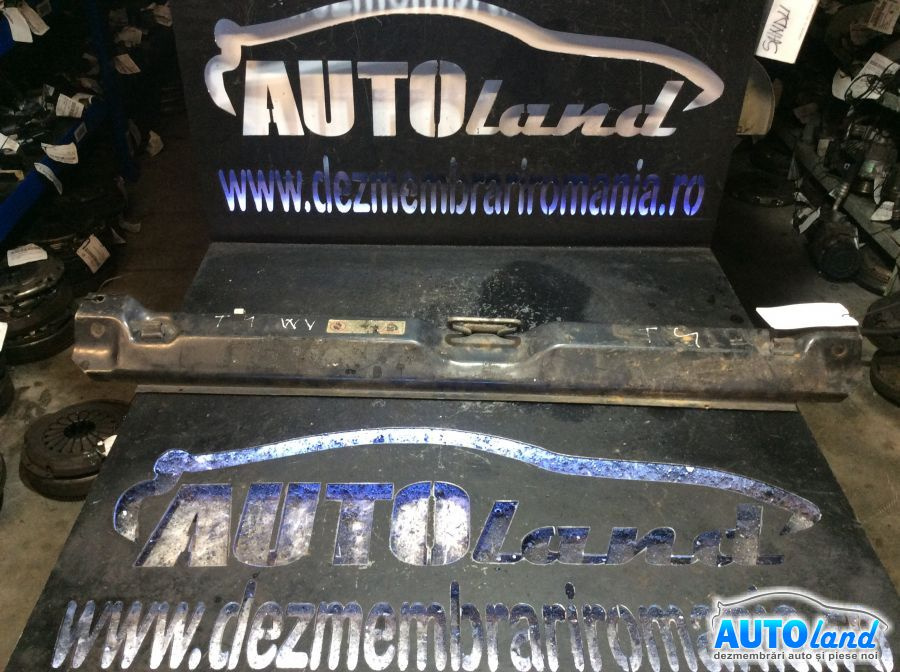 Traversa Superioara Volkswagen TRANSPORTER IV bus 70XB,70XC,7DB,7DW 1990-2003