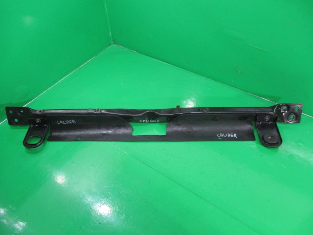 TRAVERSA / SUPORT RADIATOR COD B78AA109CG DODGE CALIBER FAB. 2006 – 2012 ⭐⭐⭐⭐⭐