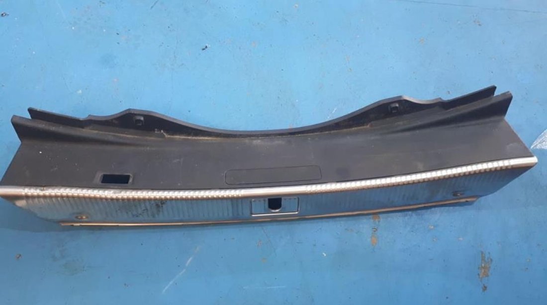 Trim / bandou / crom portbagaj Audi A8 4H D4 4H0863471 2011-2019