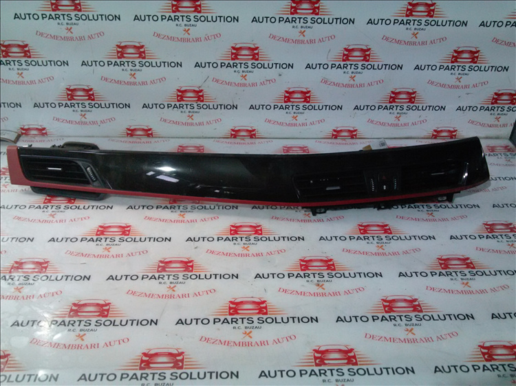 Trim bord BMW X1 an fabr. 2017