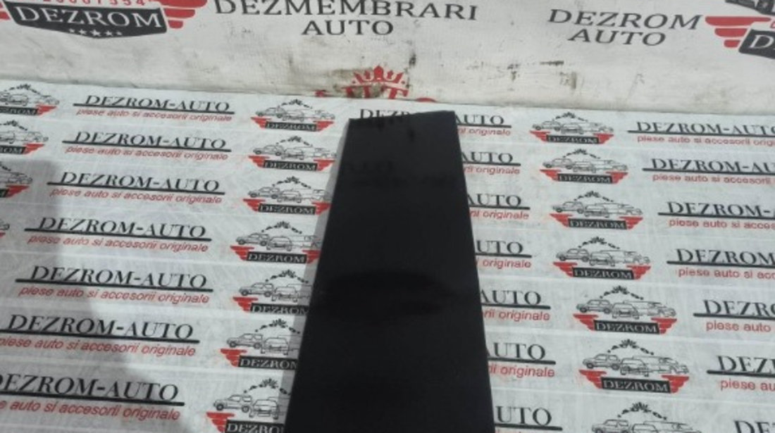 Trim exterior usa stanga fata VW Passat CC cod piesa : 3c8853317b