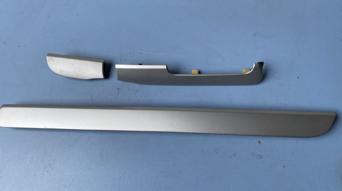 Trim plansa bord Volkswagen Golf 6 1.8 TFSI CDA 2010 Cod : 5K1858415B 5K1858417B