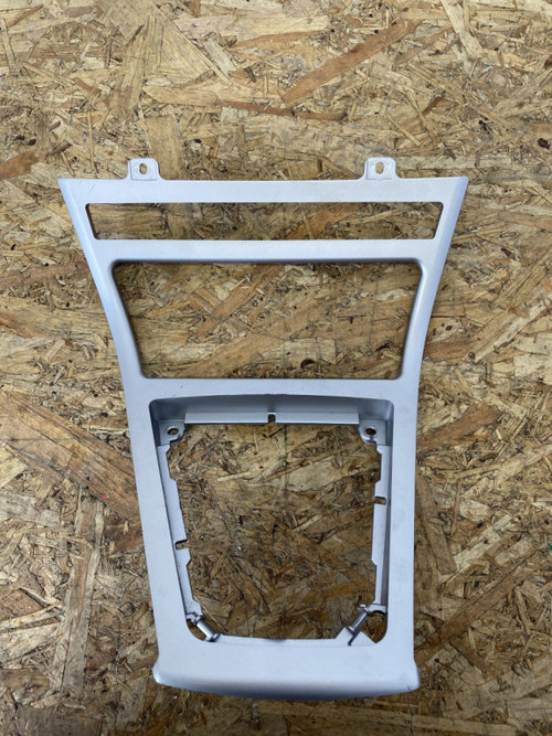 Trim schimbator scrumiera BMW X3 2.0 d 177cp X-Drive 2008 Automat sedan 2010 (Piesa originala)